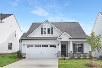 641 Bent Willow Dr, Clayton, NC 27527