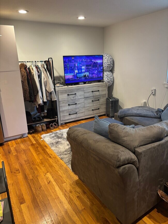 15 Euston Rd unit 19, Brighton, MA 02135 - photo 4