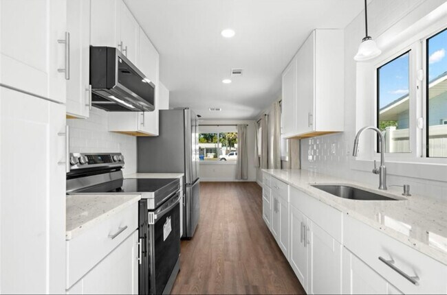 185-187 38th Ave SE unit 187, St. Petersburg, FL 33705 - photo 7