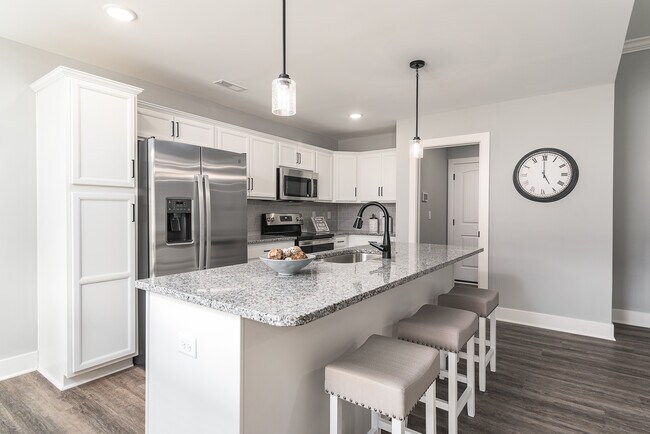 8021 Palermo Trail unit 38251292, Speed, IN 47172 - photo 6