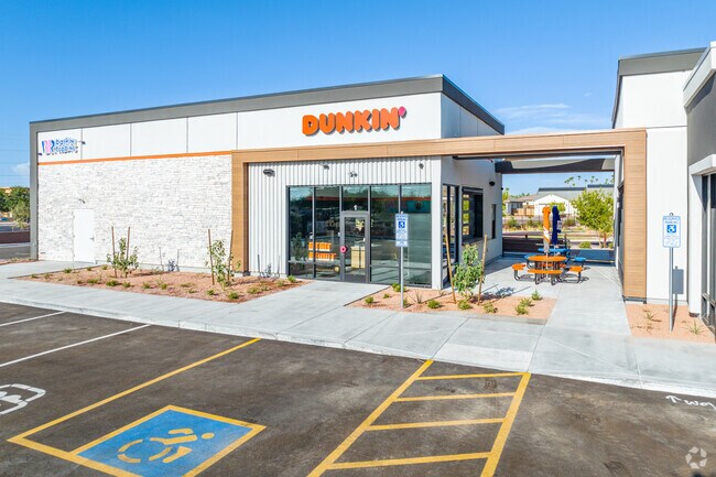 Start your day with Dunkin' Donuts' deliciousness in South Mountain, AZ.
