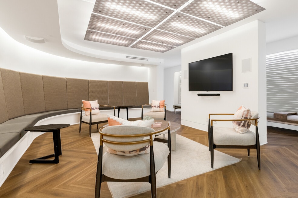 Allegro, Washington, DC 20010 - photo 1