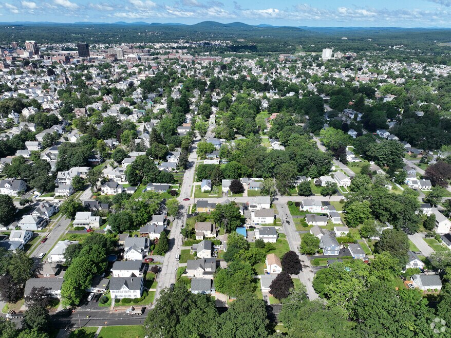 Smyth Road School, Rankings & Reviews