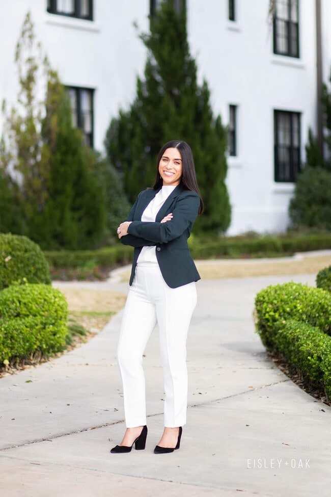 Agent Photo