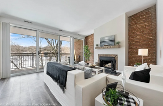6018 E Lake Dr Unit 3D, Lisle, IL 60532