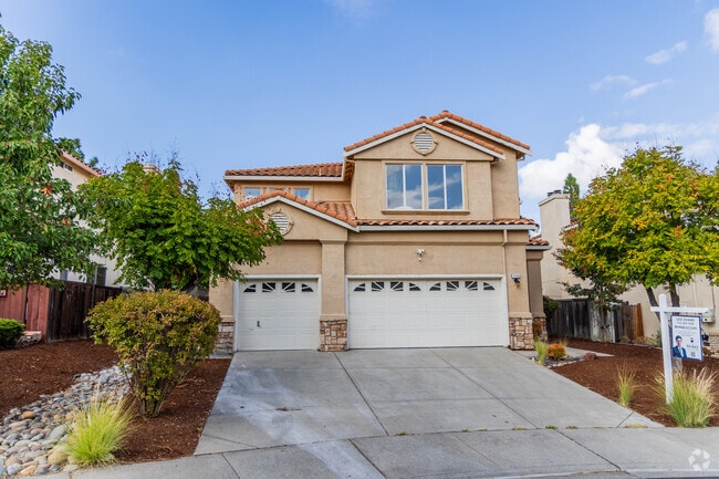 Spanish-influenced homes are abundant in Country Hills, Antioch.