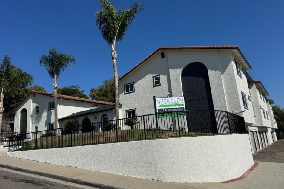 Vista Glen Apartments, Vista, CA 92084 - photo 1