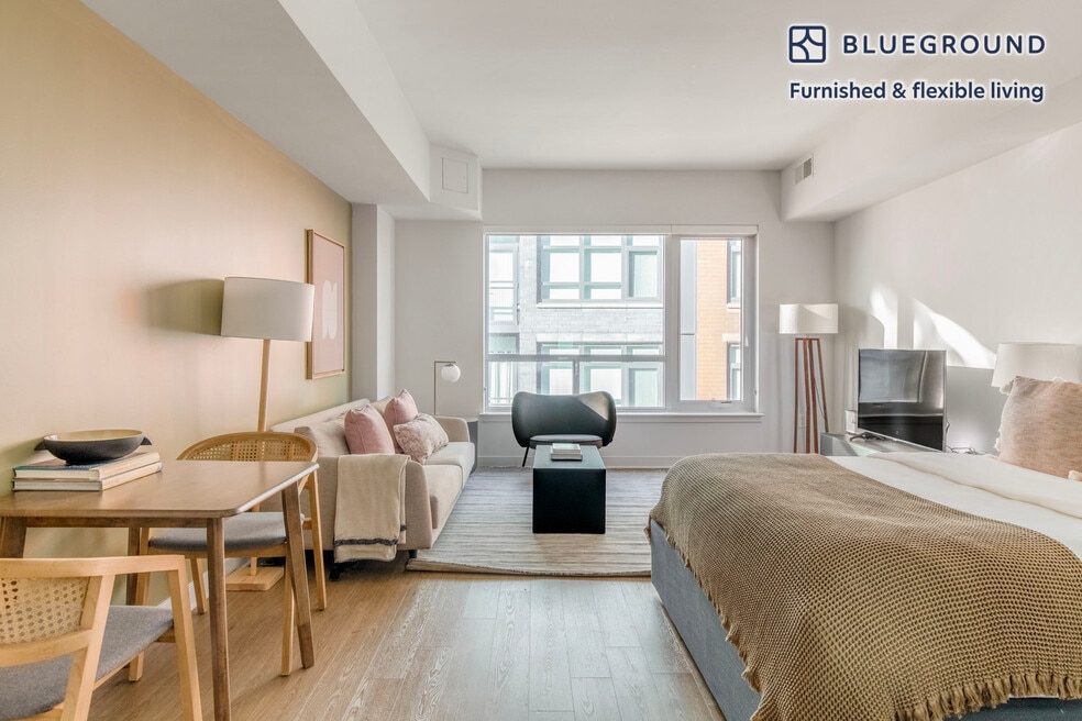 455 I St NW unit FL11-ID730, Washington, DC 20001 - photo 1