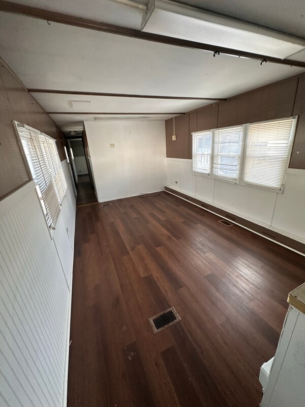 962 Ny-29a, Gloversville, NY 12078