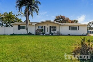 1715 Scott St, Clearwater, FL 33755