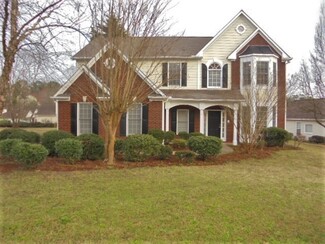 2923 Villa Lake Dr, Powder Springs, GA 30127