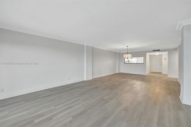 Century Plaza unit 1204, Pompano Beach, FL 33062 - photo 5