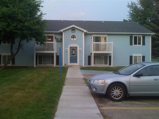40 Glenn Ave, Quincy, MI 49082