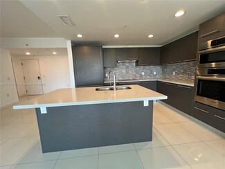 7661 NW 107th Ave Unit na, Doral, FL 33178