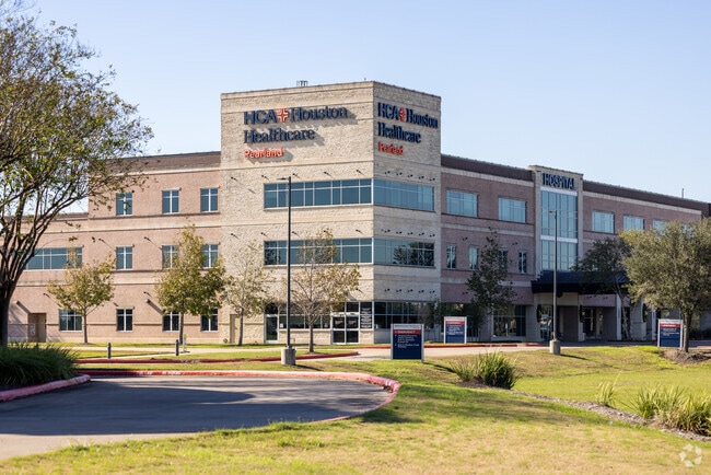 Pearland residents has access to world-class healthcare at HCA Houston Heathcare.