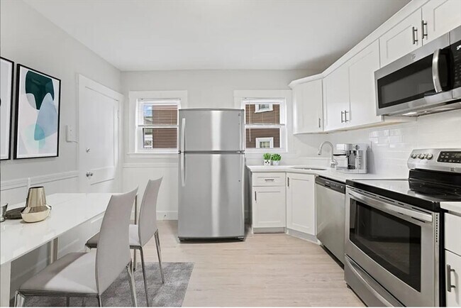 37 Sudan St unit 1, Dorchester, MA 02125 - photo 2