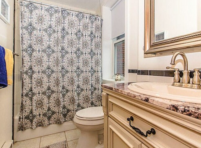 60 Phillips St unit 3, Boston, MA 02114 - photo 5