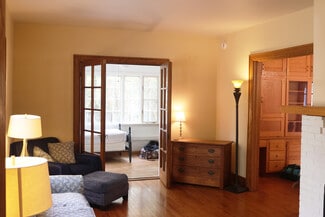 711 W Ohio St, Urbana, IL 61801