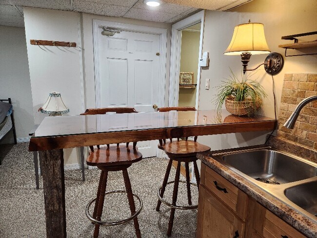 206 Shepard Rd unit lower level, Sturbridge, MA 01566 - photo 7