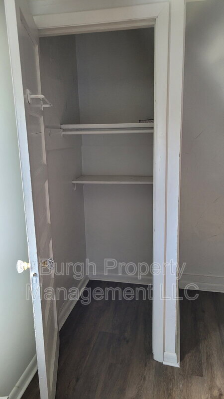 725 Addison St unit 3, Washington, PA 15301 - photo 3