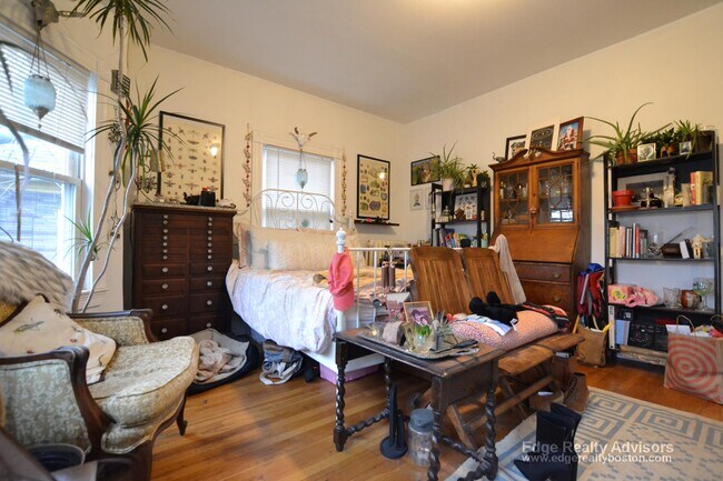 62 Ridgemont St unit 1, Allston, MA 02134 - photo 7