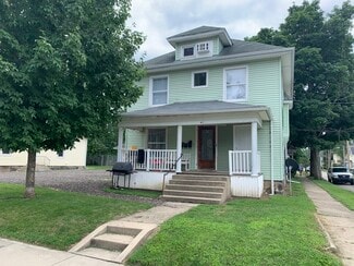 412 E Jefferson St Unit 412-3 E Jefferson St, Goshen, IN 46528