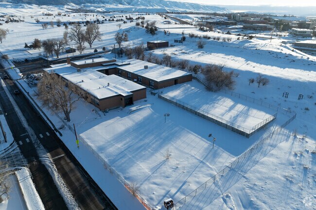 Grant Elementary School