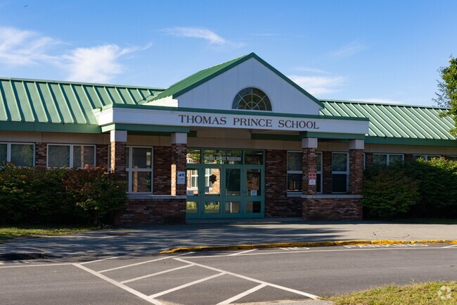 Welcome to Thomas Prince School.