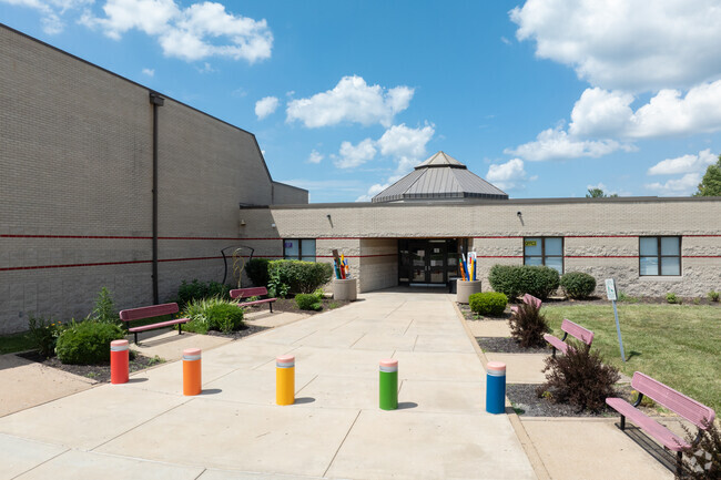 Ridge Meadows Elementary is ranked #49 of 1,135 as best public elementary school in Missouri.