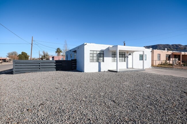1001 Cauthen Ln, Alamogordo, NM 88310 - photo 2