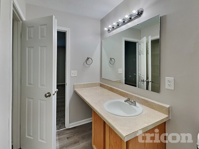 1640 Composer Way, Indianapolis, IN 46231 - photo 7