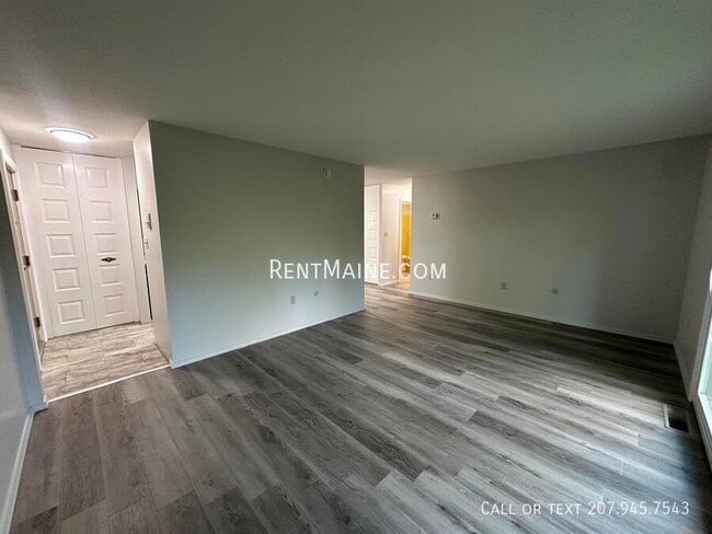 50 Longrale Park, Bangor, ME 04401 - photo 4