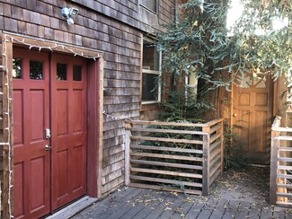 2212 Parker St, Berkeley, CA 94704