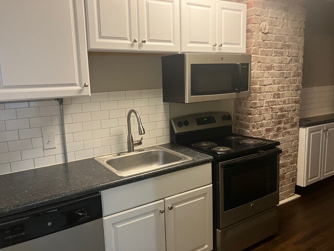 4025 Harrison Street, Kansas City, MO 64110 - photo 3