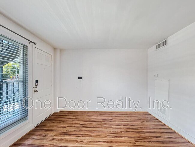 732 Scotland St unit 6, Williamsburg, VA 23185 - photo 5