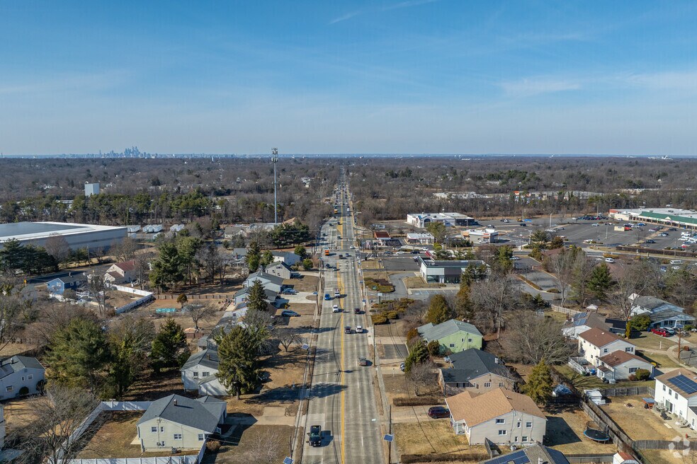 City_1025869_Ashland_P1_001_MB_030325