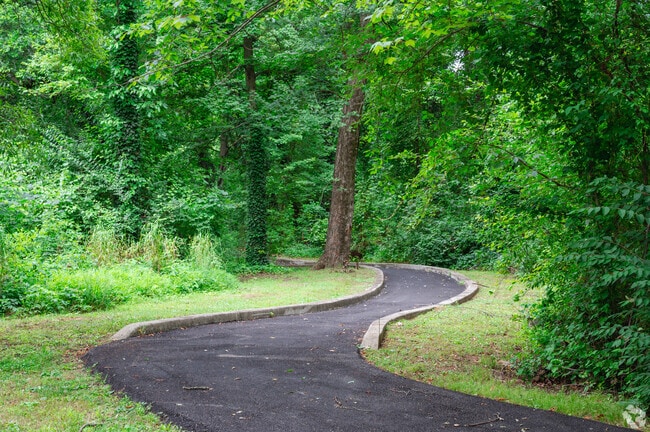 Good Luck Estates Neighborhood Park had great scenic pathways.