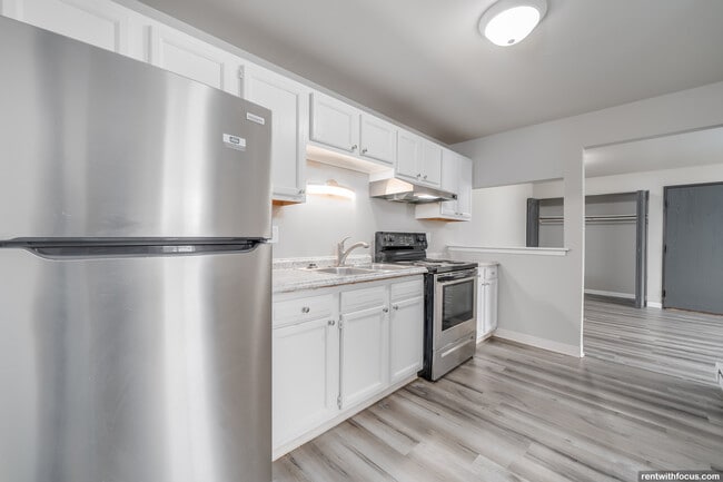 Lakeview Ridge, Menasha, WI 54952 - photo 5