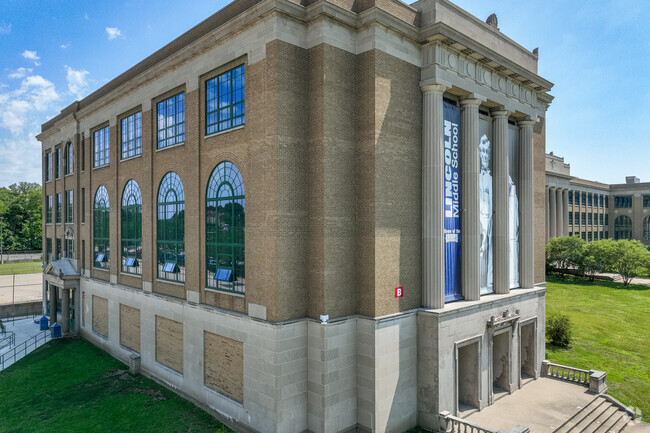 Lincoln Middle School