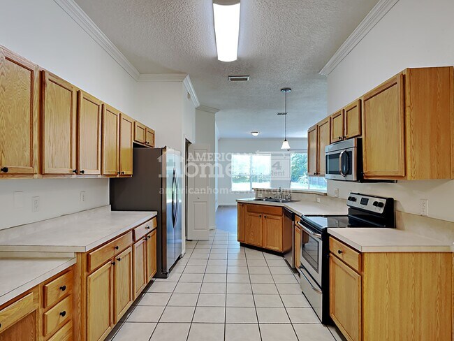 224 N Lake Cunningham Ave, Saint Johns, FL 32259 - photo 6