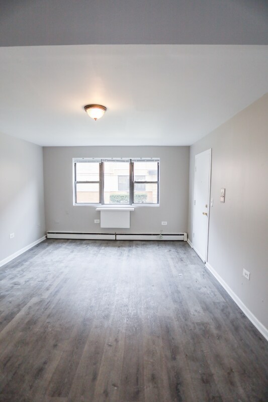 1654 W Pratt Blvd unit 1, Chicago, IL 60626 - photo 2