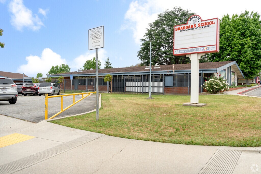 Bradoaks Elementary School in Monrovia.