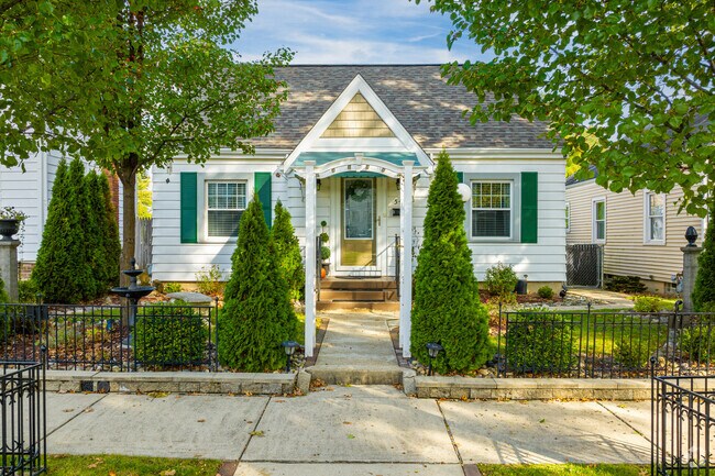 Pride in ownership is on full display with this Five Points cottage.