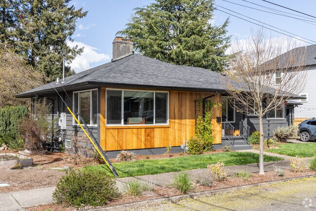 Remodeled ranch style homes are also found troughout the south Tabor neighborhood.