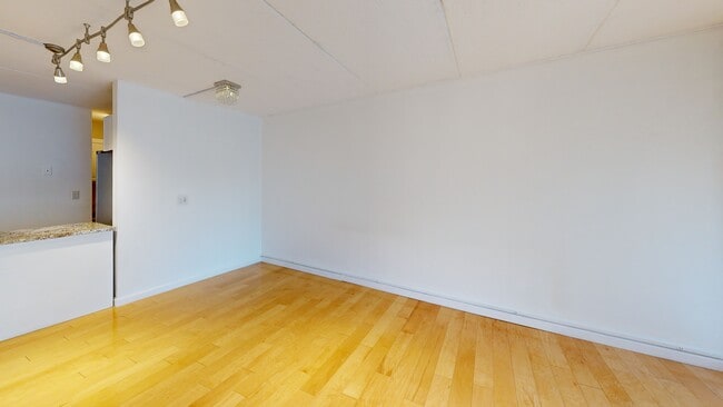Parkview Condominiums unit 239, Winchester, MA 01890 - photo 2