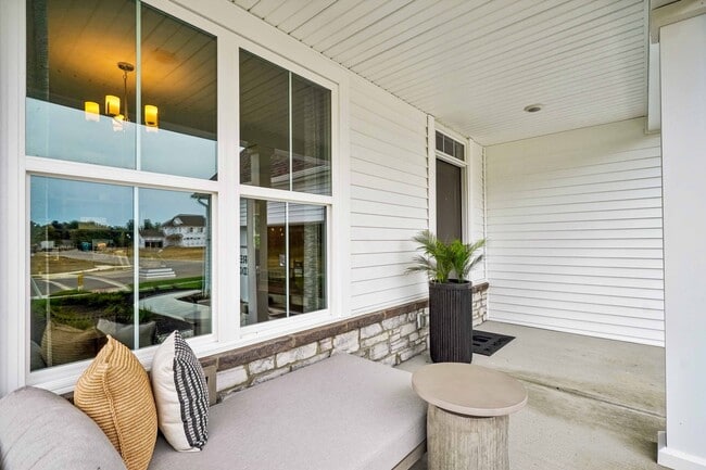 106 Ruby Rd, Pataskala, OH 43062 - photo 4