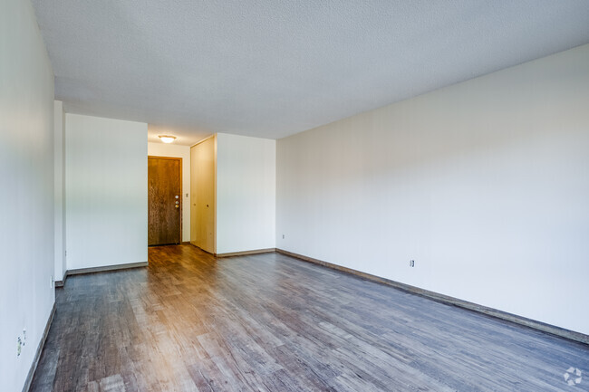 1BR, 1BA - Living Room