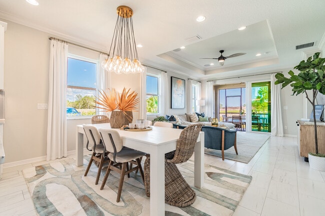 18189 Cherished Loop, Lakewood Ranch, FL 34211 - photo 2