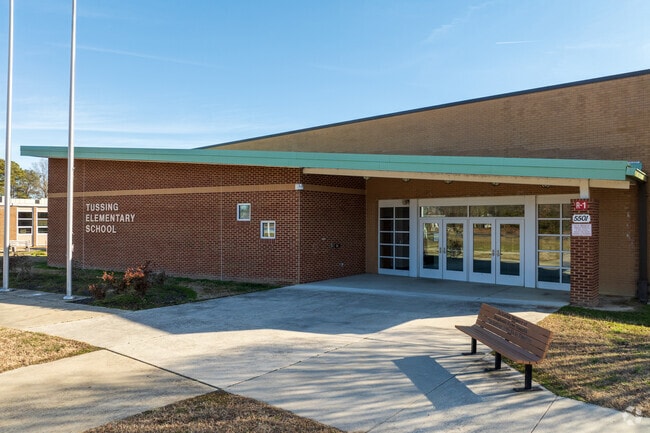 The entrance of Tussing Elementary School.