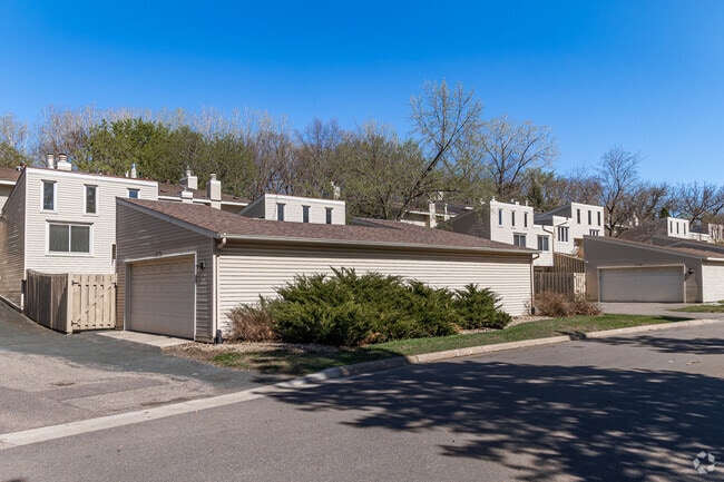Modern-styled townhomes are available north of Innsbruck Drive along W. Bavarian Pass.
